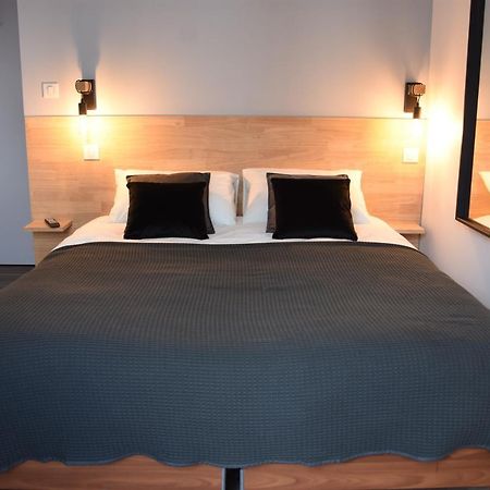 Nuit Sur Le Pont 5 Apartment Landerneau Ngoại thất bức ảnh